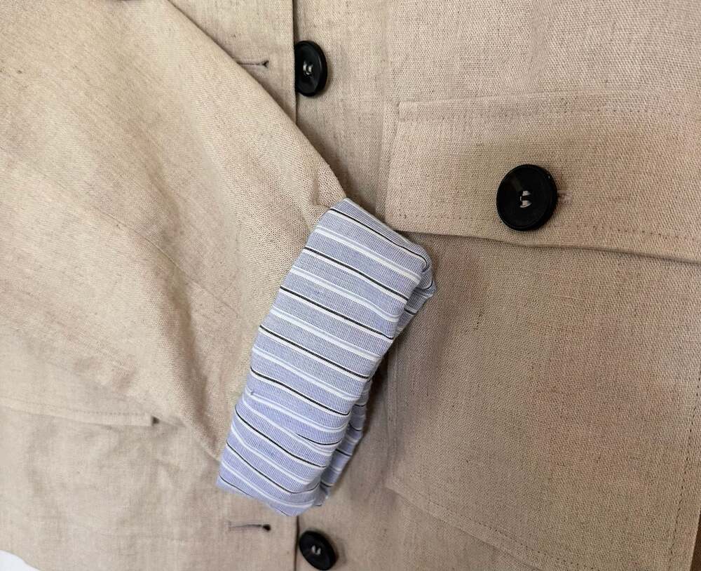 Zara Beige Linen Blend Cropped Jacket with Striped Cuffs - Picture 3 of 4